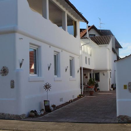 Ferienwohnungen Wie Im Sueden Großostheim エクステリア 写真
