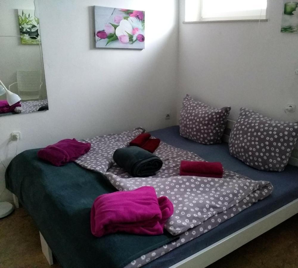 Ferienwohnungen Wie Im Sueden Großostheim エクステリア 写真