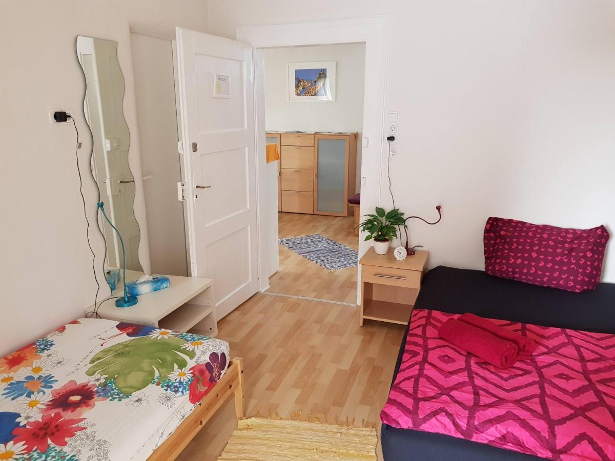 Ferienwohnungen Wie Im Sueden Großostheim エクステリア 写真