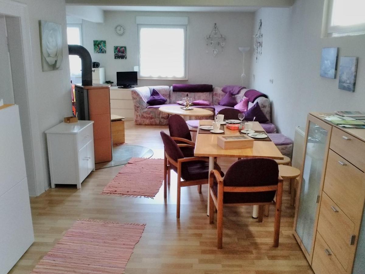 Ferienwohnungen Wie Im Sueden Großostheim エクステリア 写真