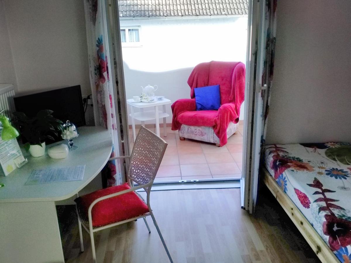 Ferienwohnungen Wie Im Sueden Großostheim エクステリア 写真